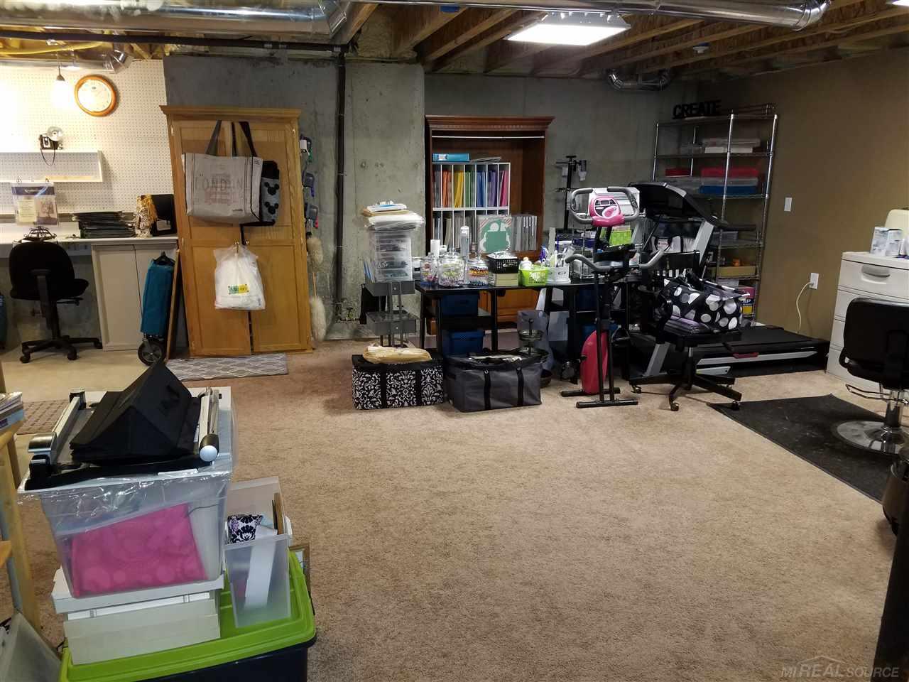 47866 Gloede Road Macomb, MI 48044 - Photo 32 of 42 31314353-31.JPG