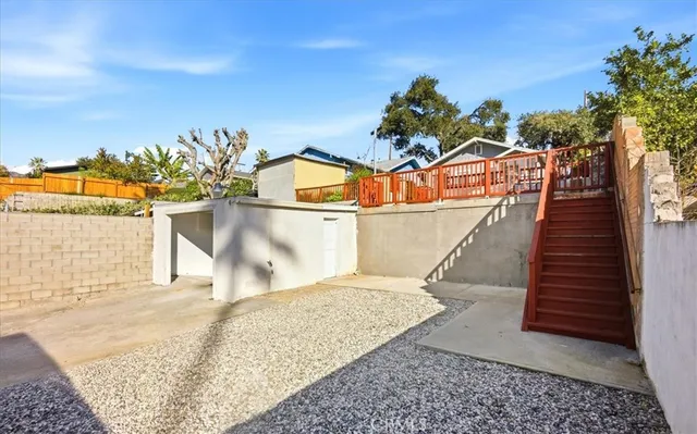 $875,000 | 1395 Sunset Avenue, Pasadena, CA 91103