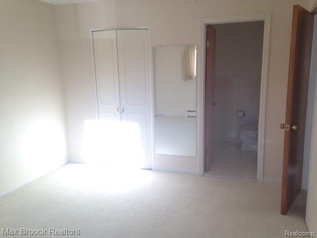 100 West Hickory Grove Road, Unit 1 Bloomfield Hills, MI 48304 - Photo 7 of 14