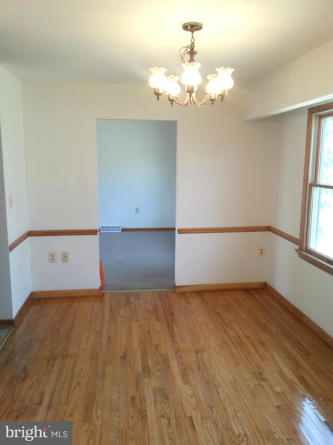 6219 Green Valley Rd Mount New Market, MD 21774 - Photo 11 of 19 Dining Room