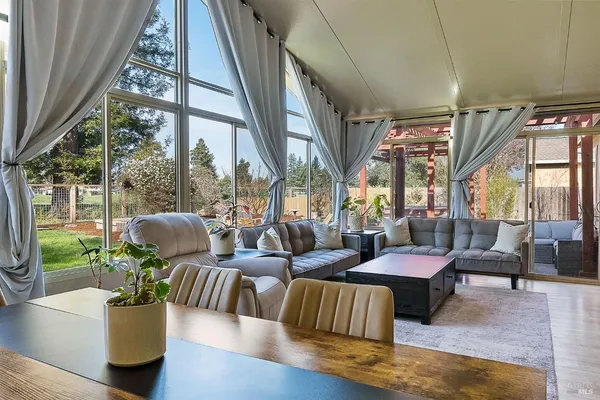 $1,100,000 | 4997 Fern Place, Rohnert Park, CA 94928