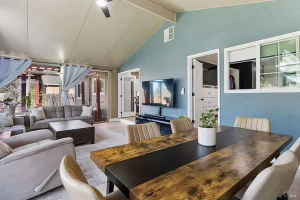 $1,100,000 | 4997 Fern Place, Rohnert Park, CA 94928