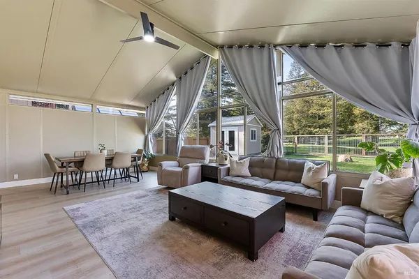 $1,100,000 | 4997 Fern Place, Rohnert Park, CA 94928