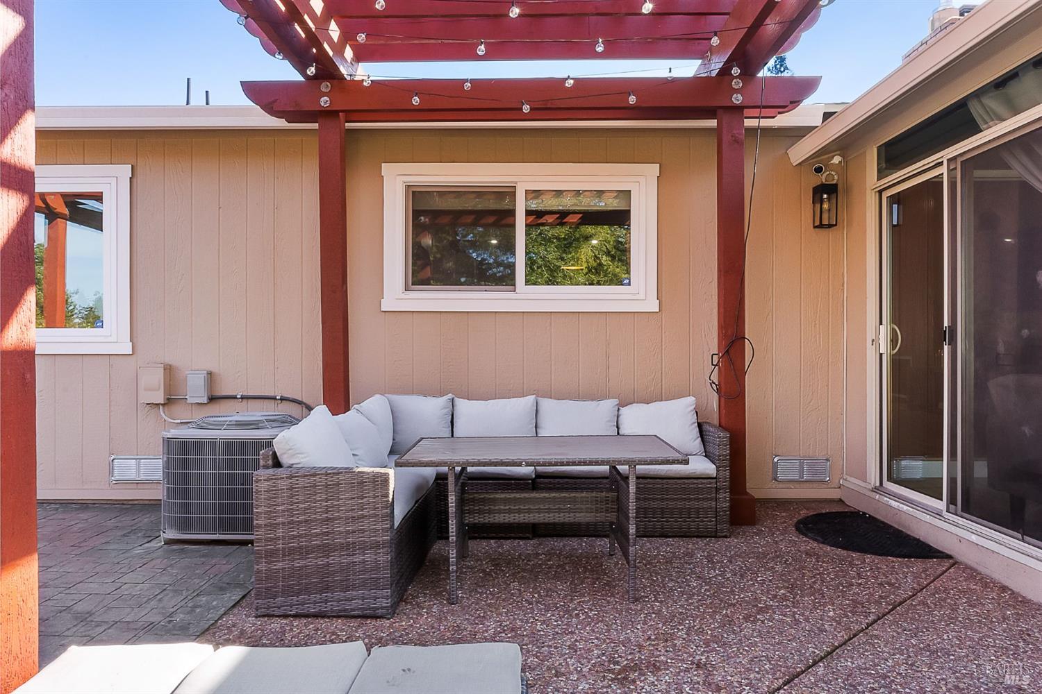 4997 Fern Place Rohnert Park, CA 94928 - Photo 37 of 58