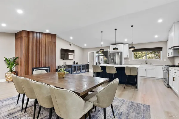 $1,100,000 | 4997 Fern Place, Rohnert Park, CA 94928