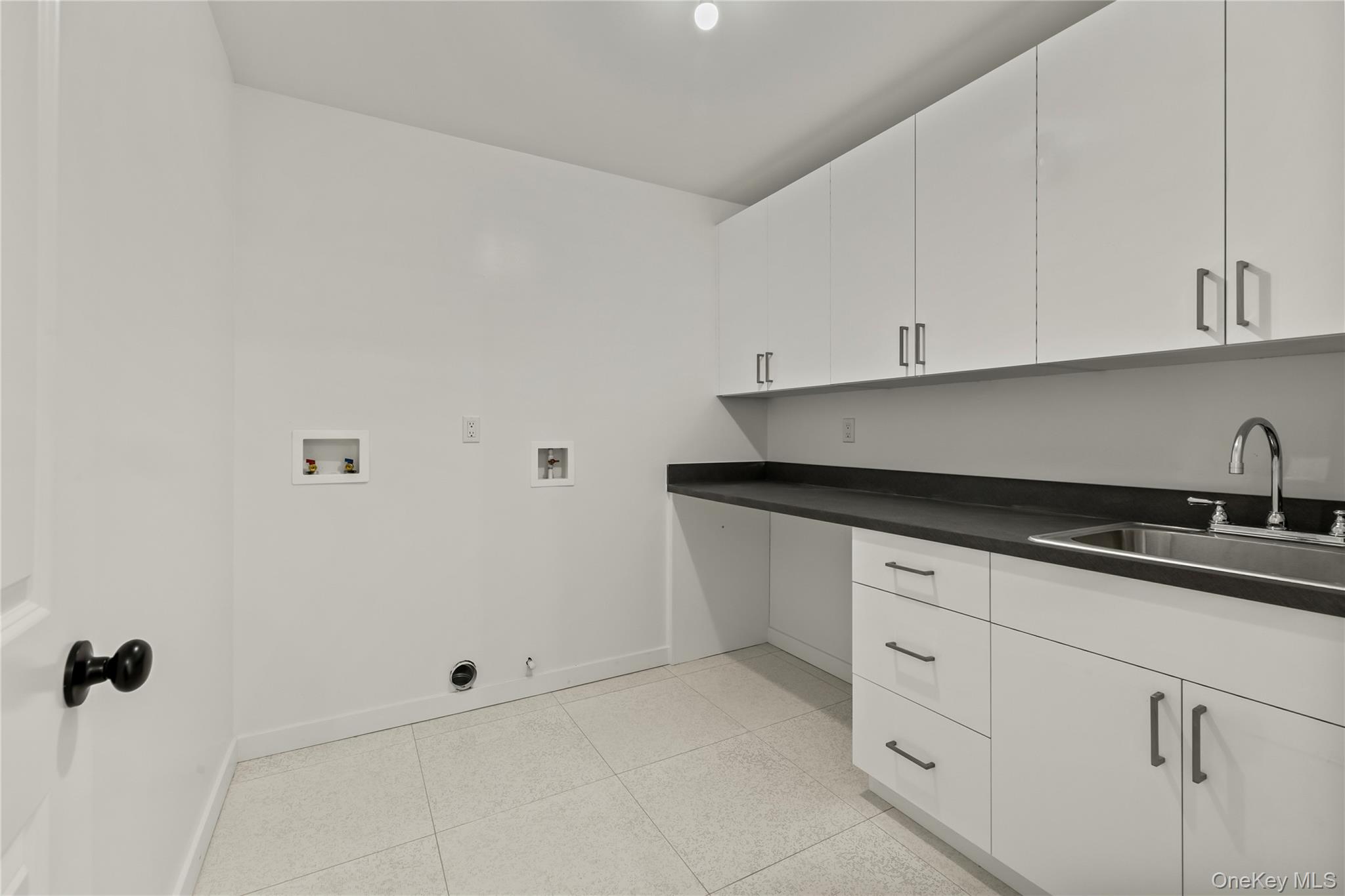 37 Ewing Avenue, Unit 201 Spring Valley, NY 10977 - Photo 28 of 40