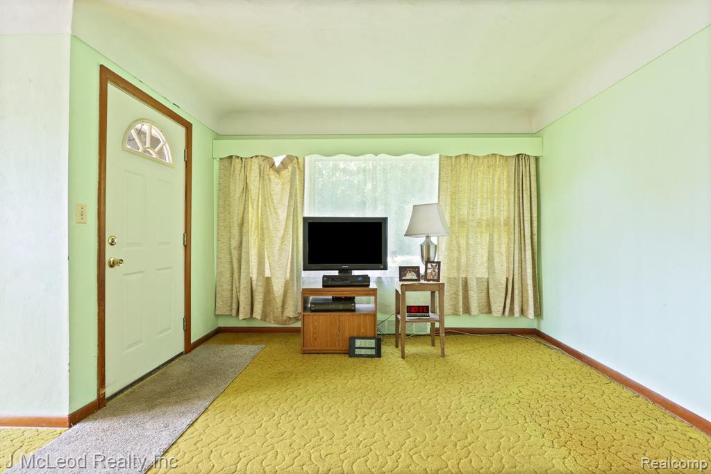 7604 Arbela Road Millington, MI 48746 - Photo 11 of 53 Gallery Image 11