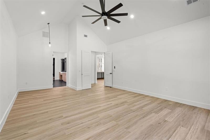 520 Rockbridge Road Southwest Lilburn, GA 30047 - Photo 30 of 43 Gallery Image 30