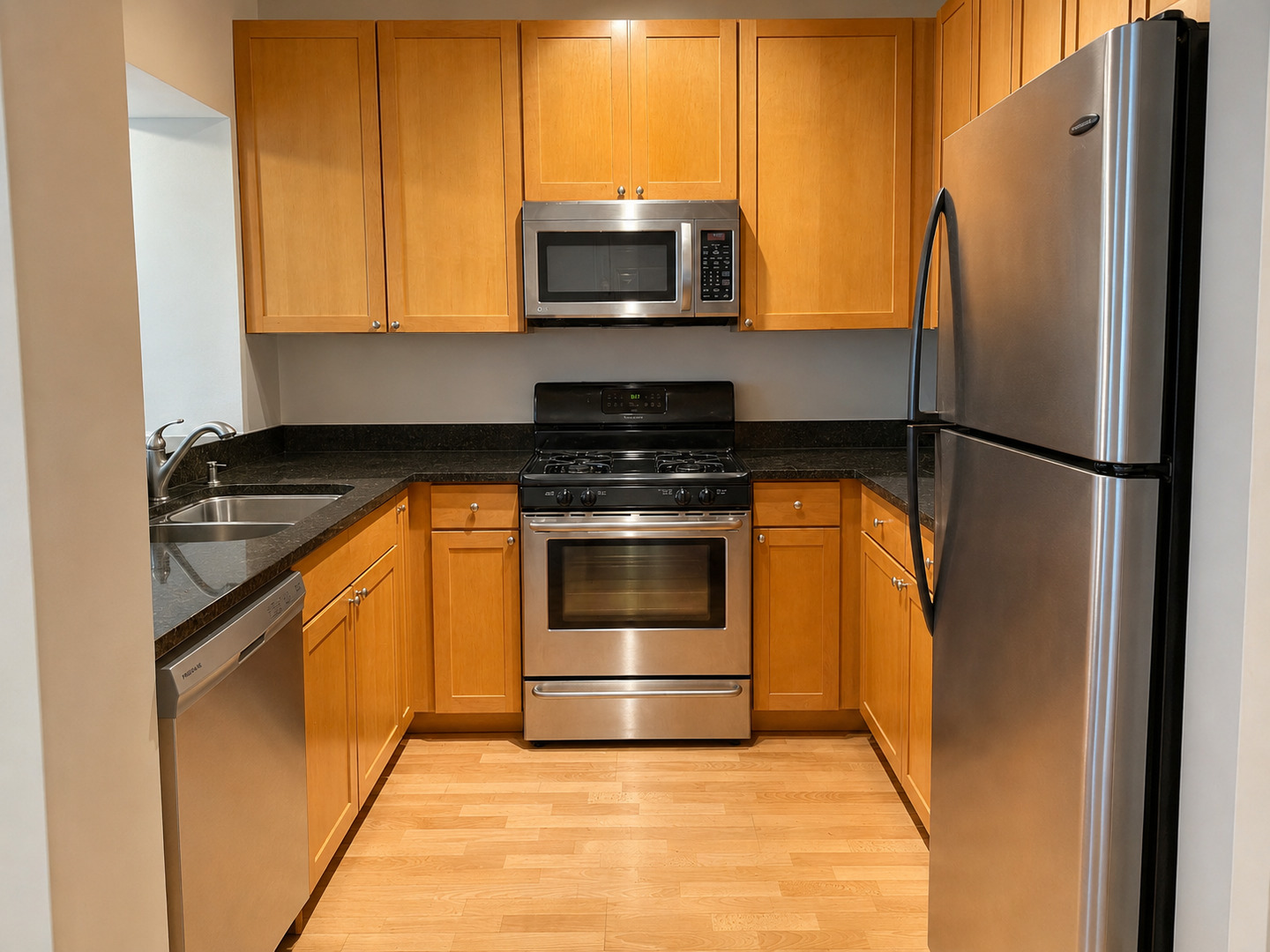 200 North Jefferson Street, Unit 1307 Chicago, IL 60661 - Photo 5 of 13