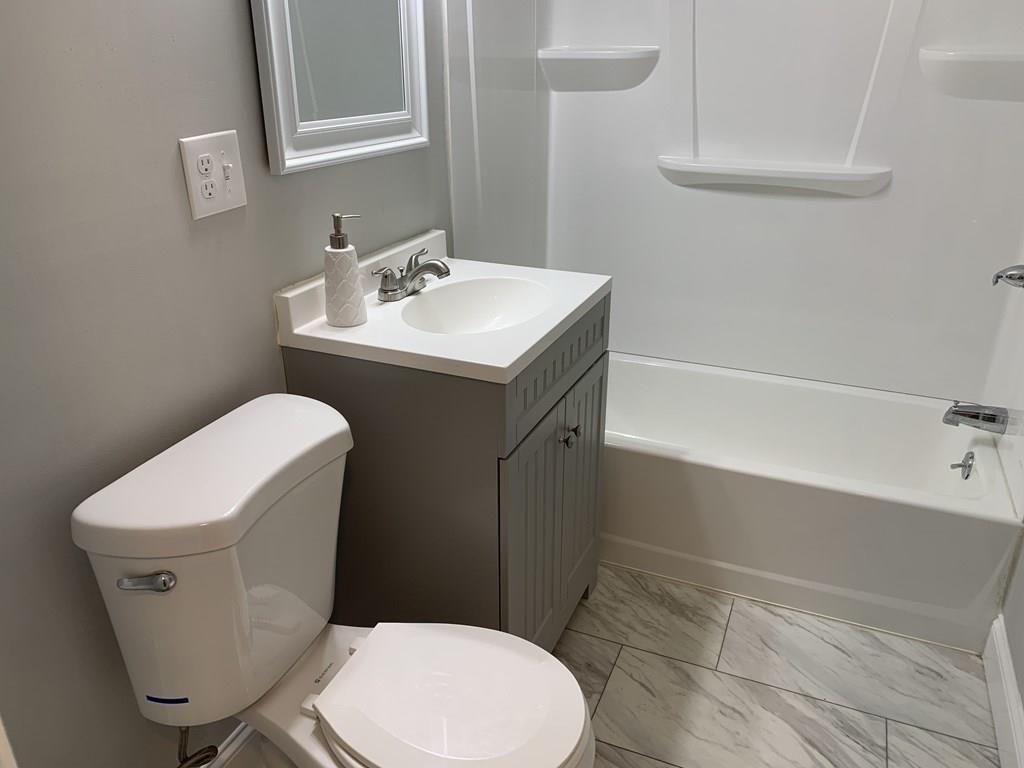 44 Arden Street Springfield, MA 01118 - Photo 21 of 35 Gallery Image 21