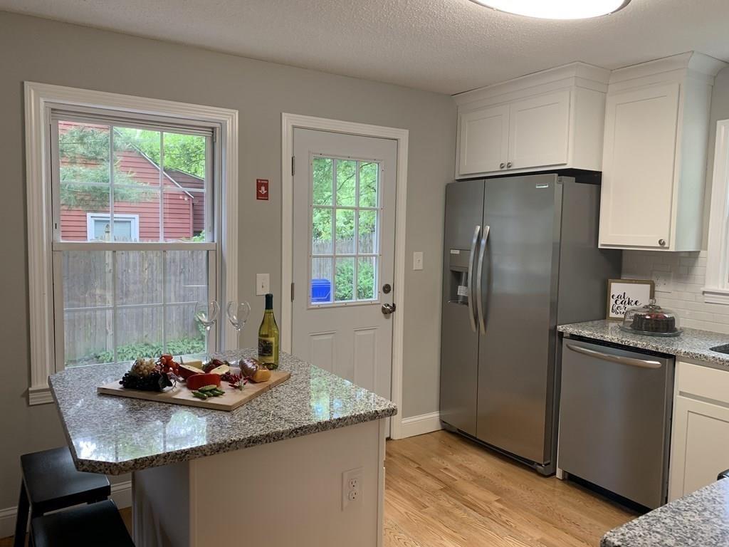 44 Arden Street Springfield, MA 01118 - Photo 6 of 35 Gallery Image 6