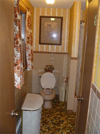 21 Palo Alto Road Springfield, MA 01128 - Photo 7 of 11