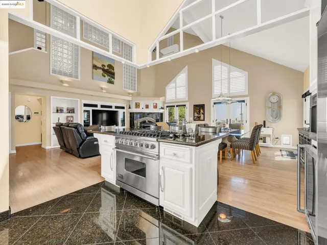 $2,299,000 | 17035 Terminous Road, Isleton, CA 95641