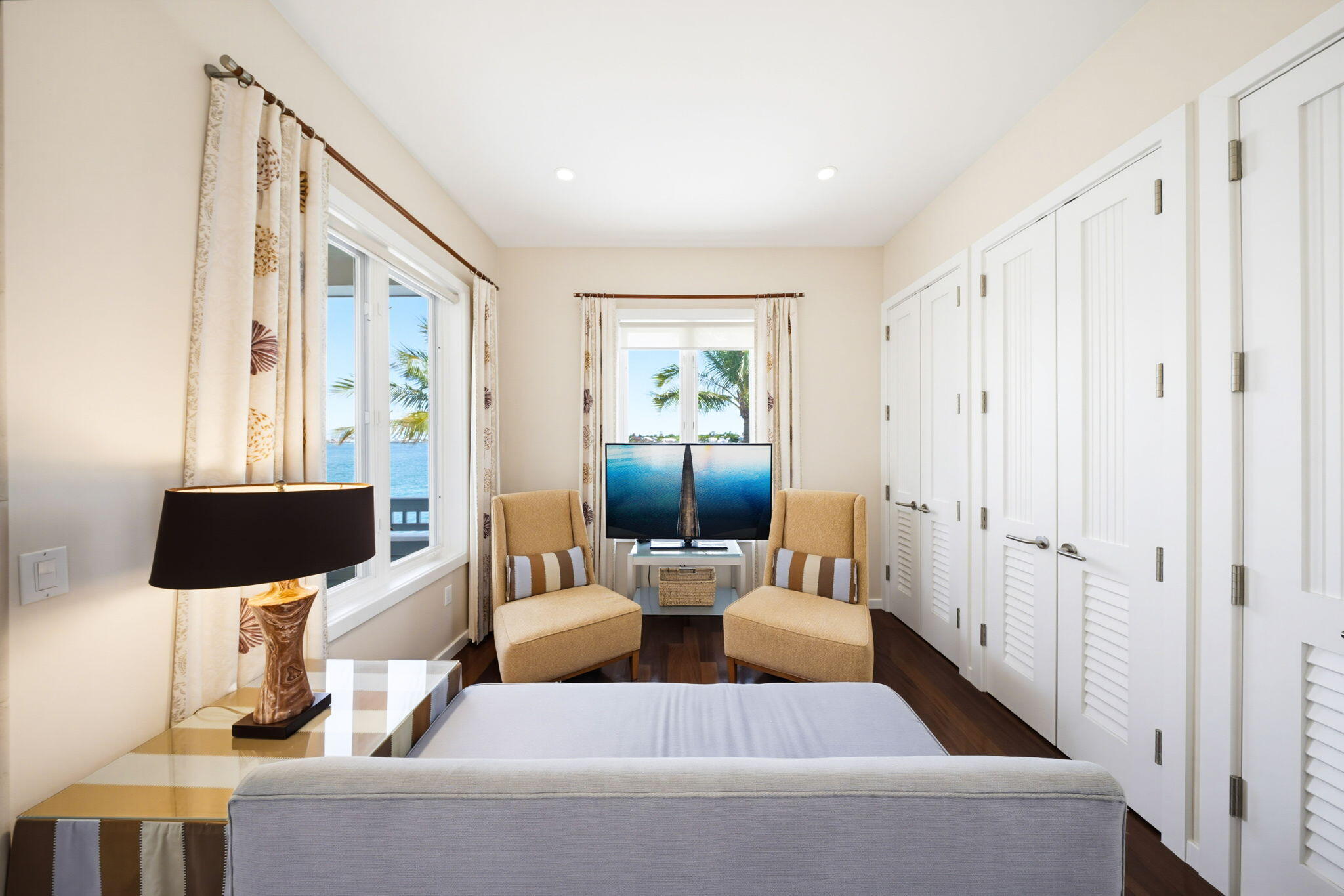 293 Sunset Key Drive Key West, FL 33040 - Photo 20 of 74 Primary Suite Lounge
