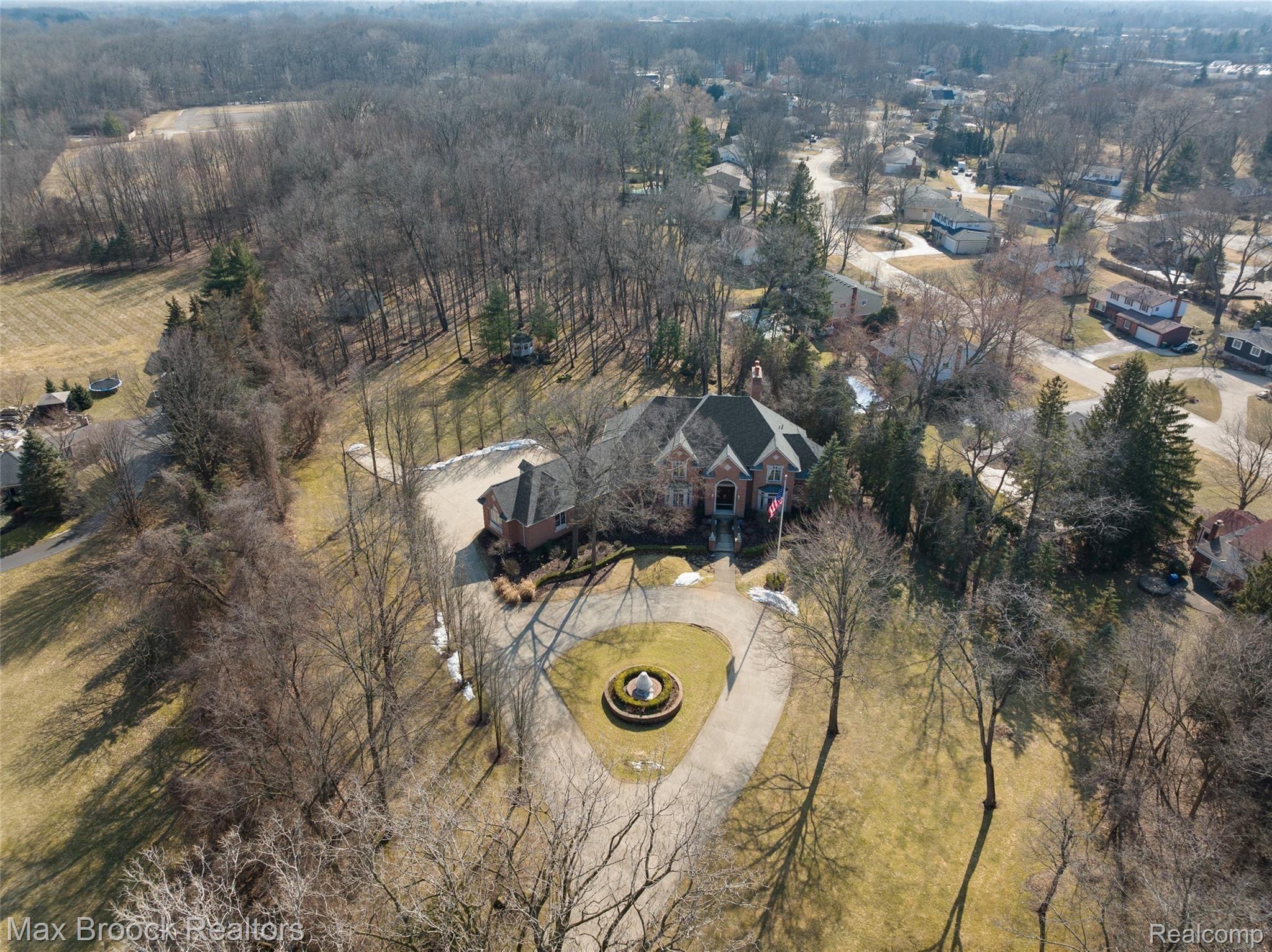 28501 West 14 Mile Road Farmington, MI 48334 - Photo 64 of 67 28501 14 Mile-11.jpg