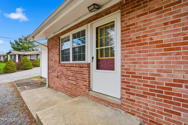 $145,000 | 9370 Adwell Road, Wise, VA 24293