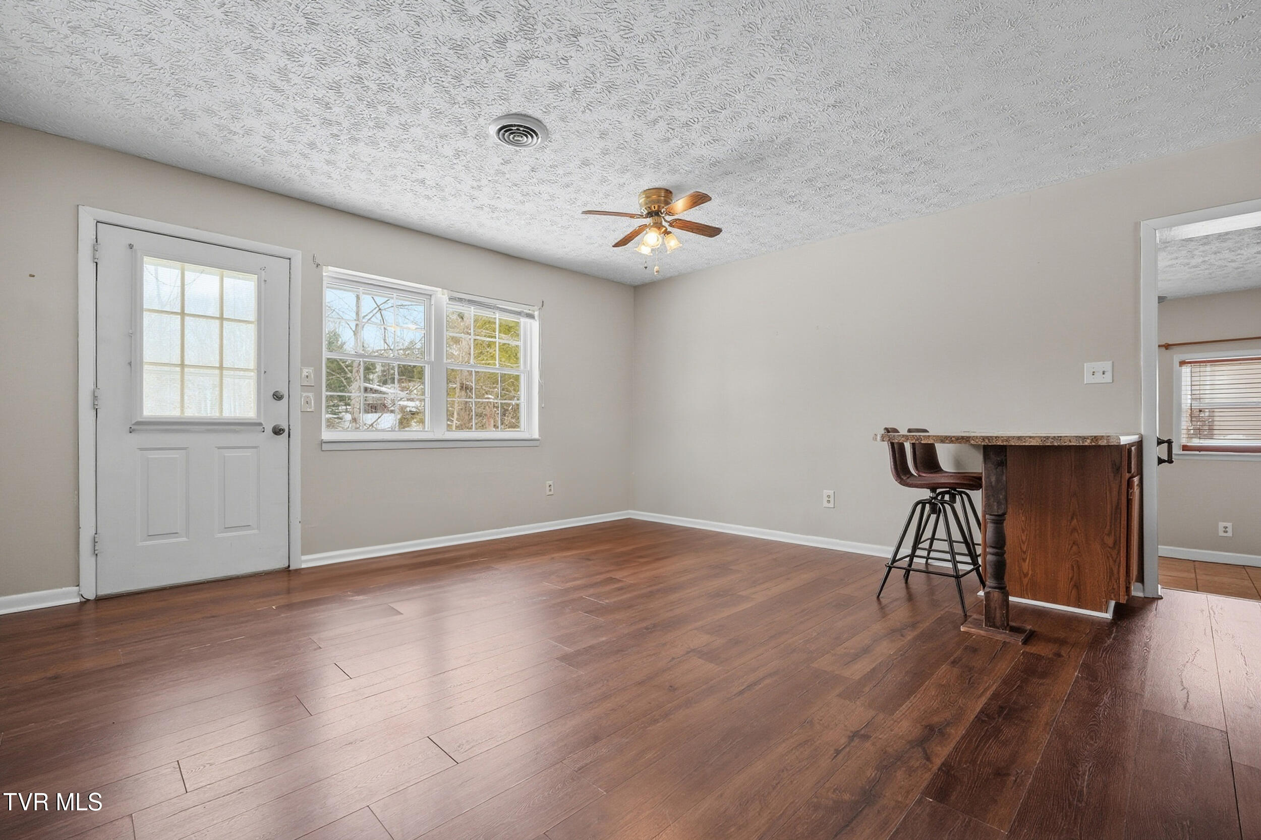 9370 Adwell Road Wise, VA 24293 - Photo 9 of 24 7_9370 adwell rd-08