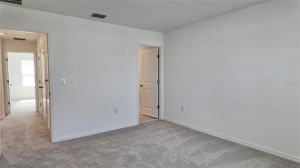 2937 Skyline Loop Kissimmee, FL 34758 - Photo 16 of 24