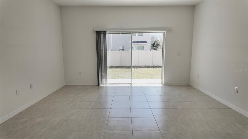 2937 Skyline Loop Kissimmee, FL 34758 - Photo 7 of 24