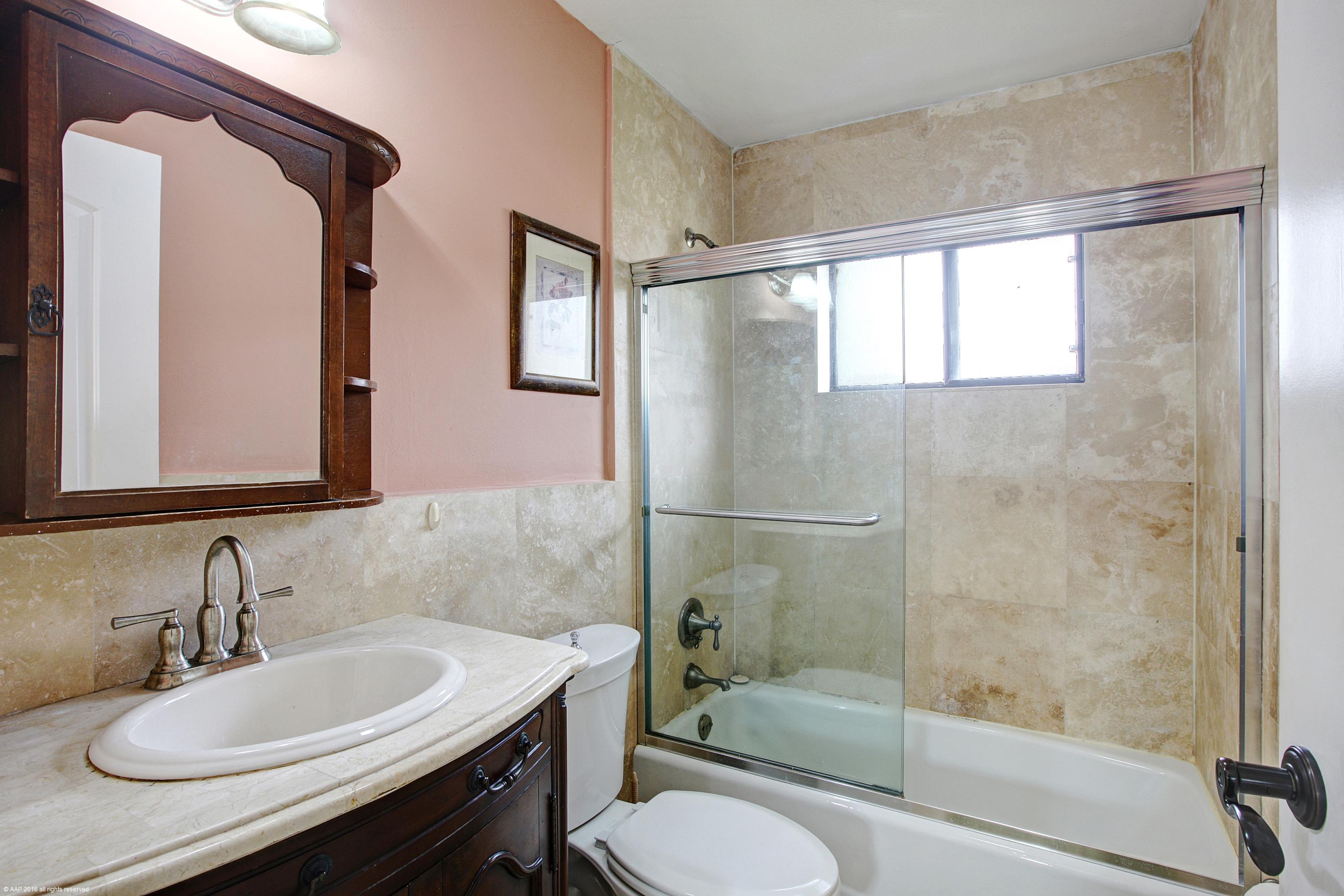 2419 Northwest 30th Road Boca Raton, FL 33431 - Photo 11 of 29 015