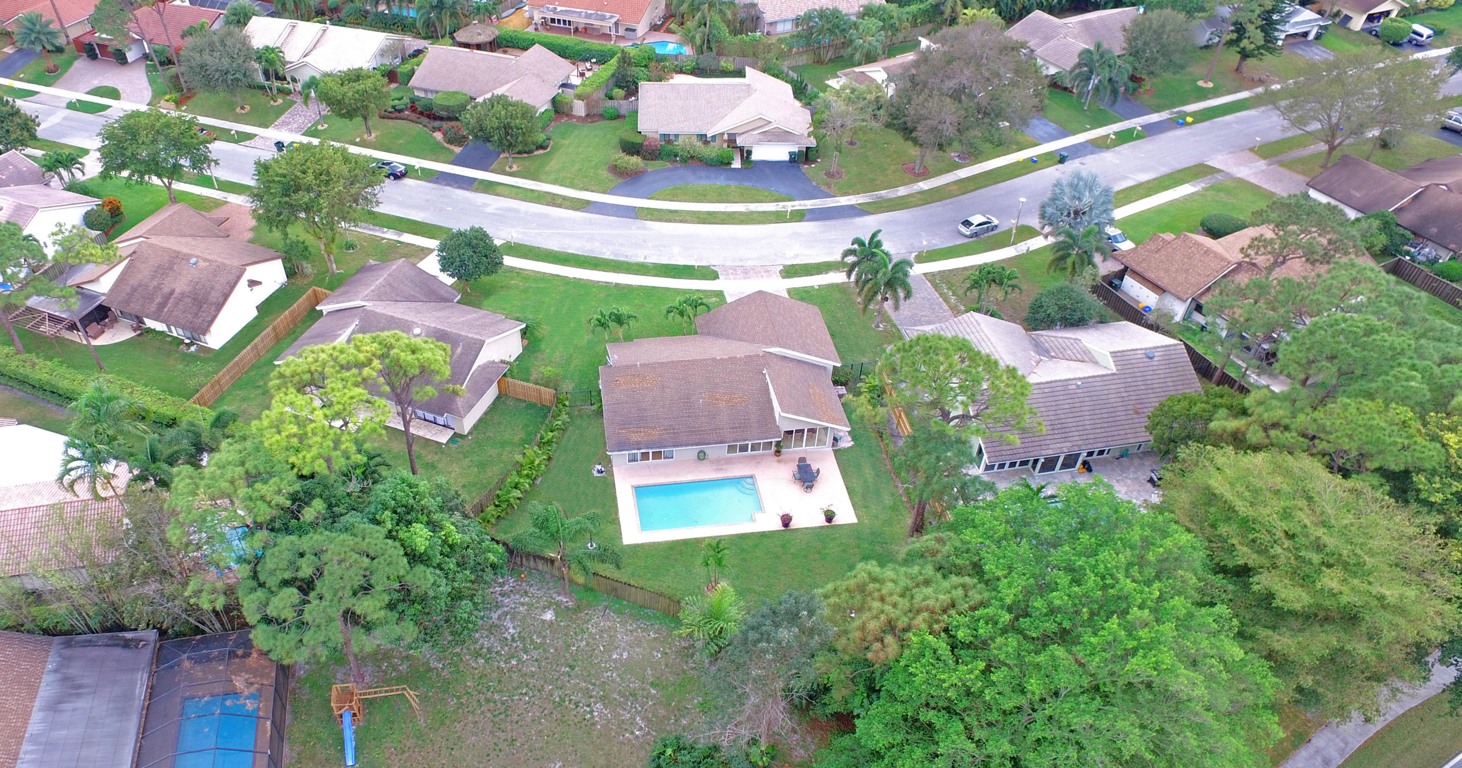 2419 Northwest 30th Road Boca Raton, FL 33431 - Photo 17 of 29 001