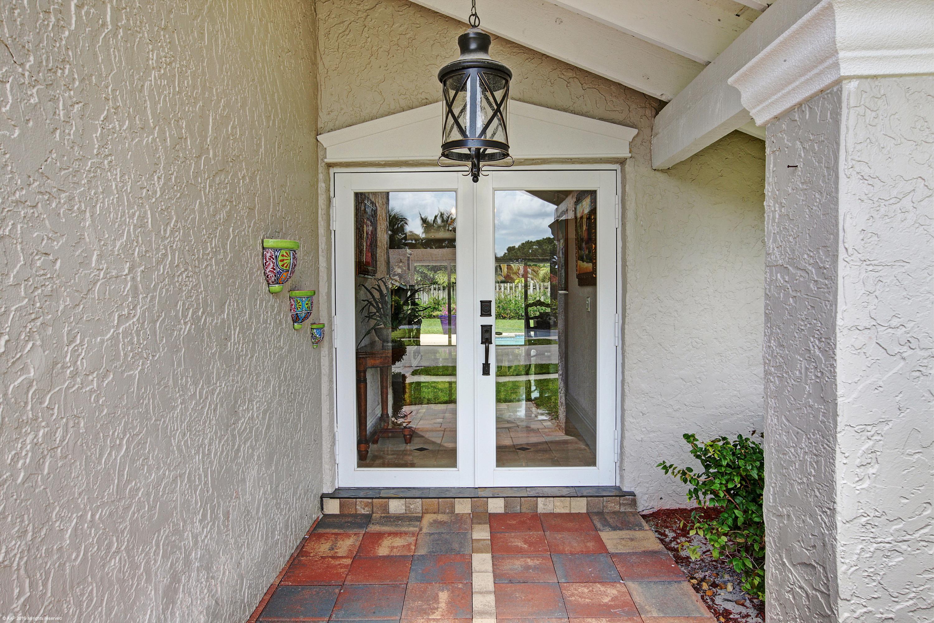 2419 Northwest 30th Road Boca Raton, FL 33431 - Photo 3 of 29 007