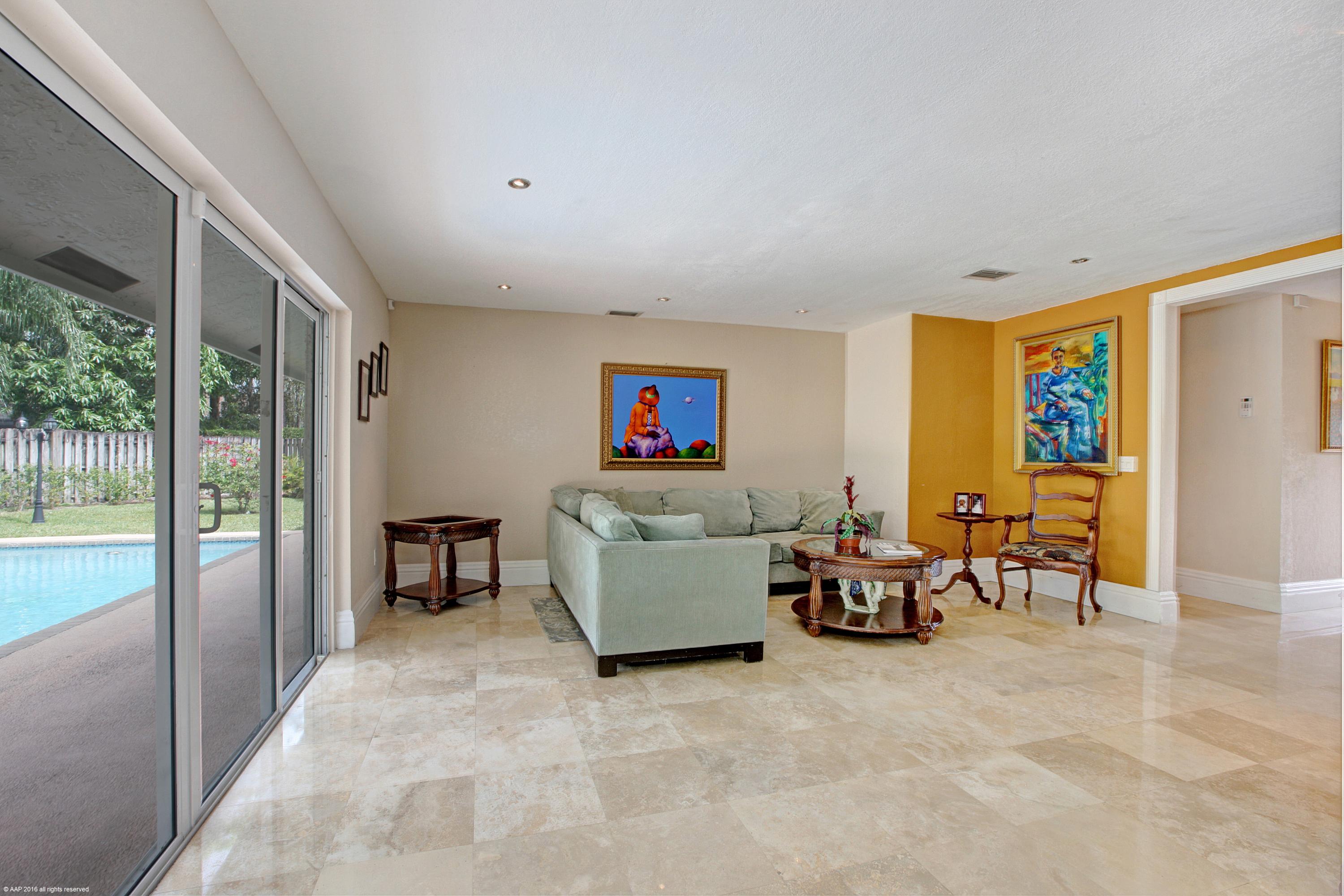 2419 Northwest 30th Road Boca Raton, FL 33431 - Photo 7 of 29 011