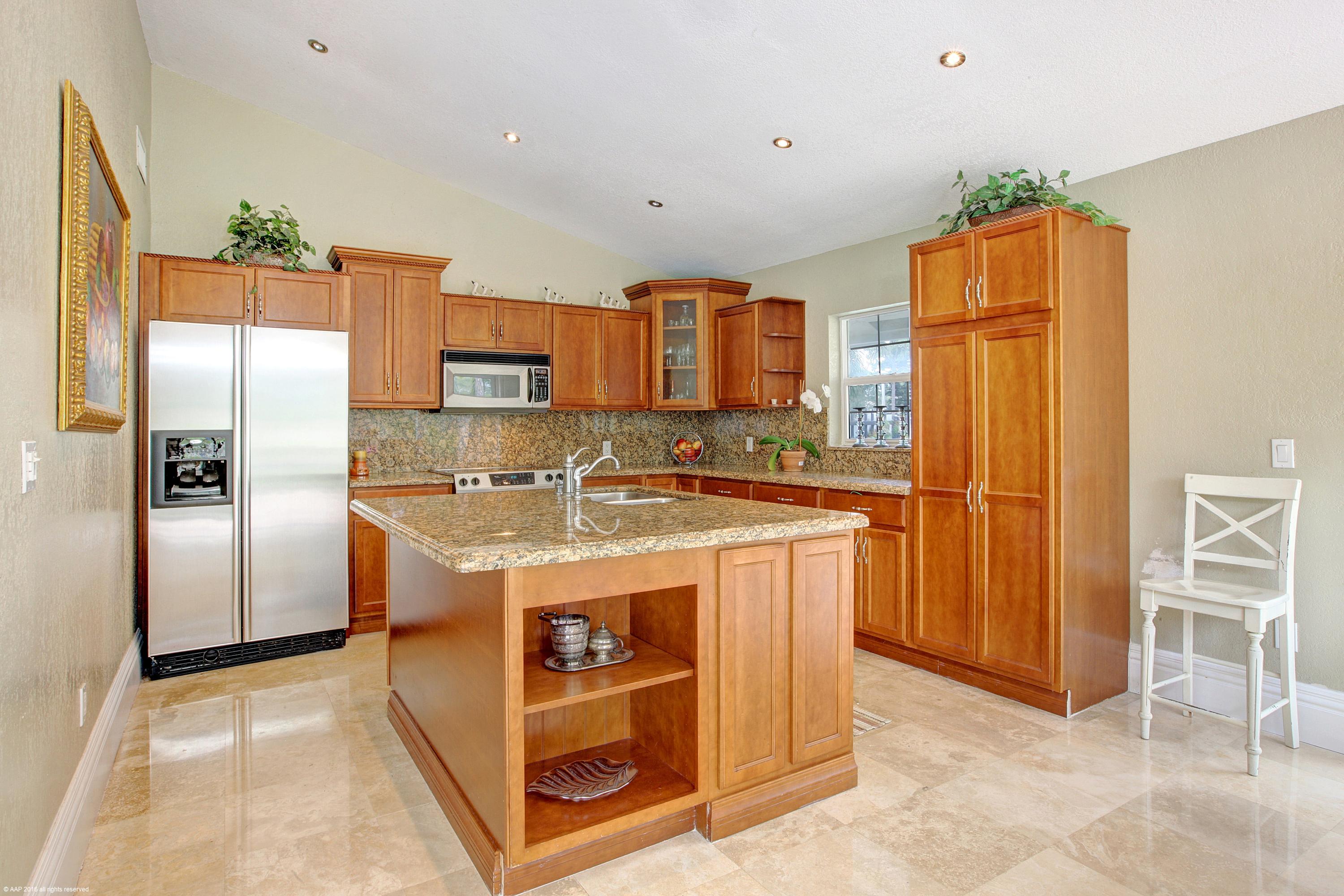 2419 Northwest 30th Road Boca Raton, FL 33431 - Photo 8 of 29 012