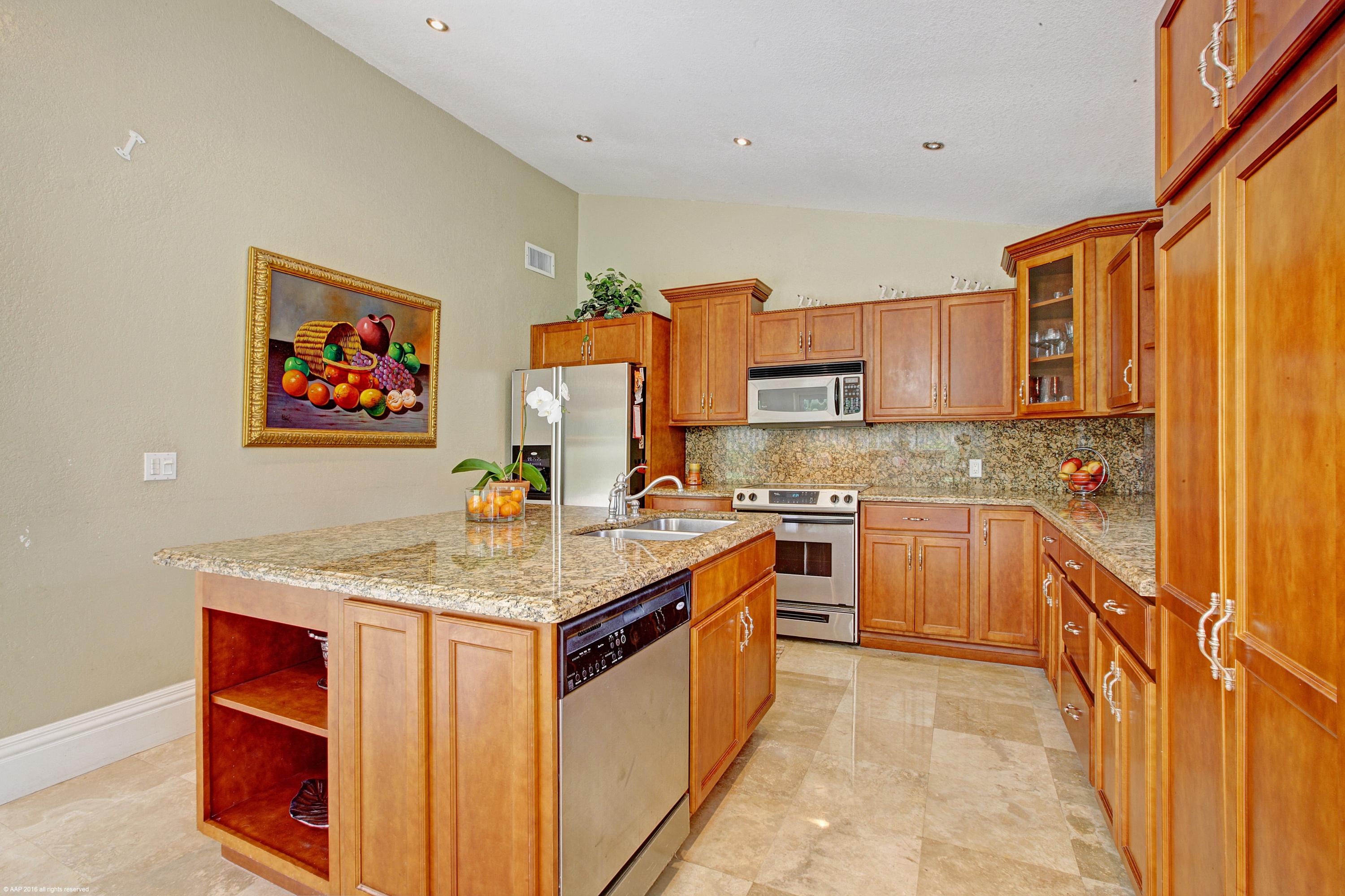2419 Northwest 30th Road Boca Raton, FL 33431 - Photo 9 of 29 013