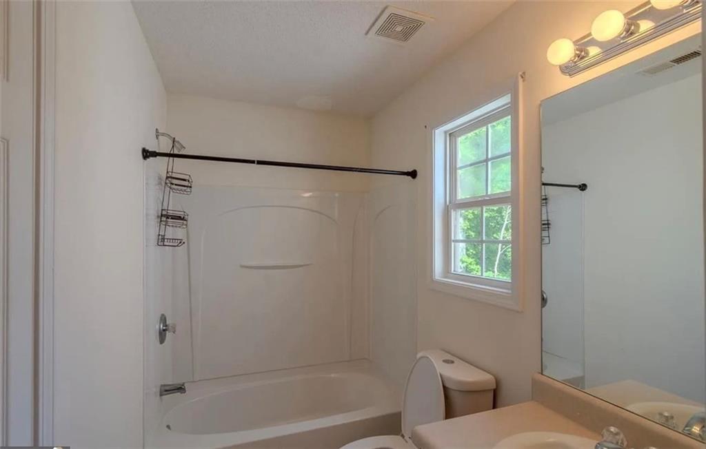 28 Greystone Ridge Hiram, GA 30141 - Photo 14 of 17