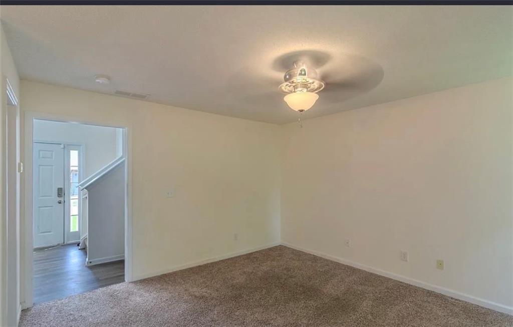 28 Greystone Ridge Hiram, GA 30141 - Photo 5 of 17