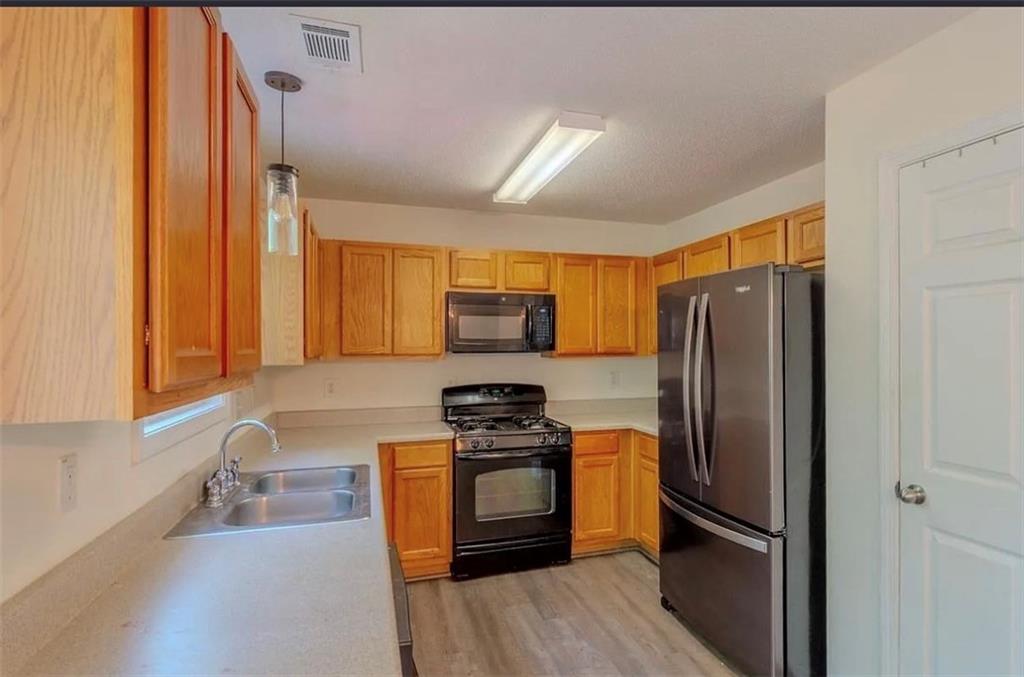 28 Greystone Ridge Hiram, GA 30141 - Photo 10 of 17