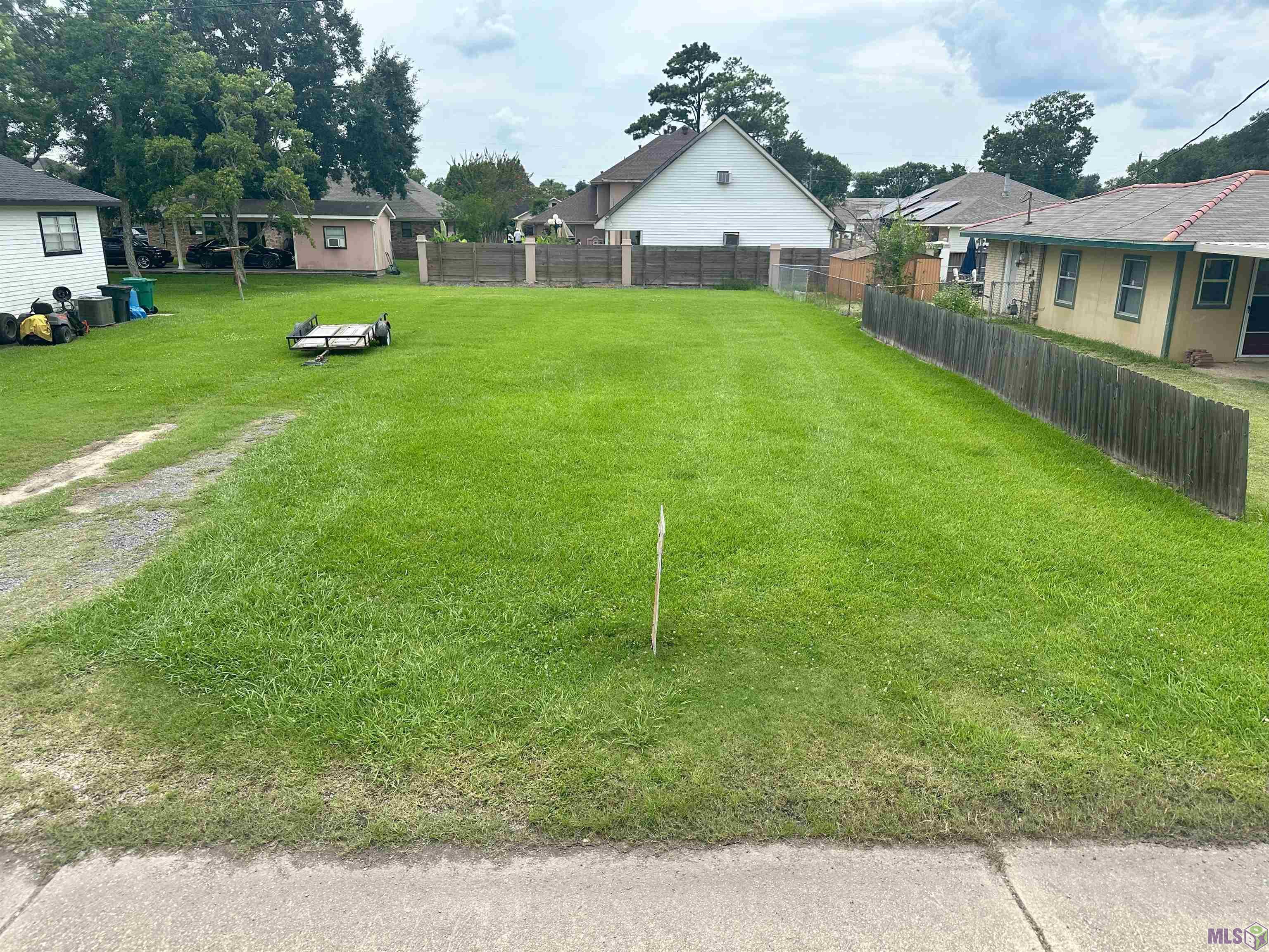 2433 North Albert Street Lutcher, LA 70071 - Photo 3 of 4