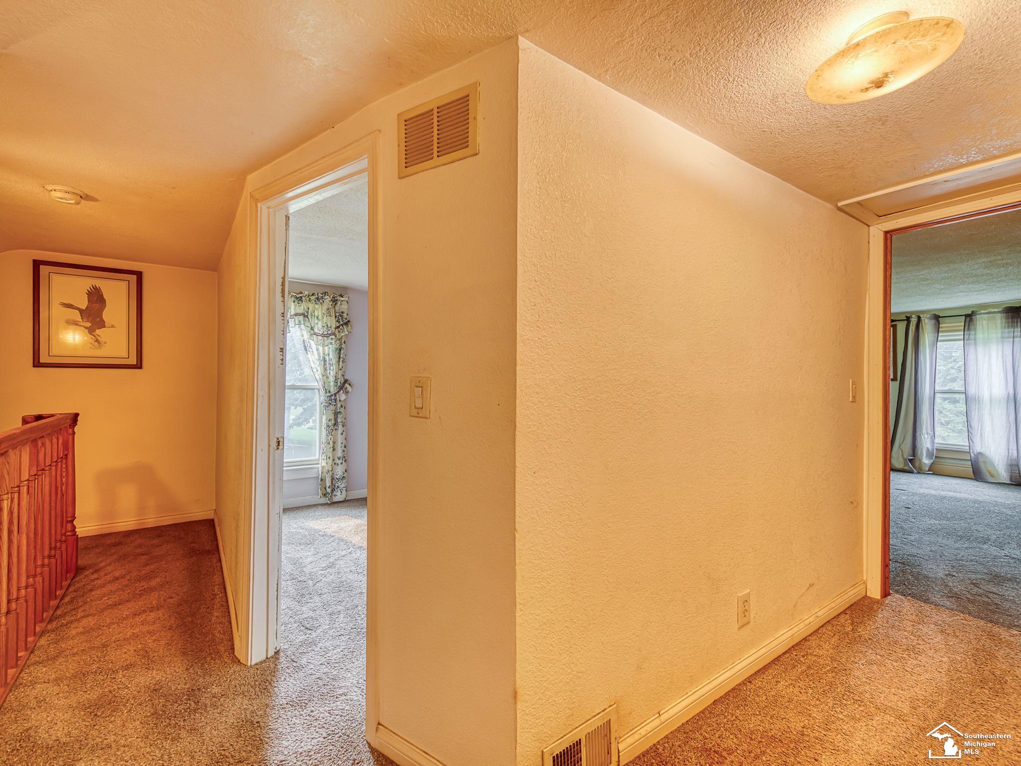 4970 Blue Bush Road Monroe, MI 48162 - Photo 17 of 33 50215413-b2dcbfb8-a27e-427f-9227-2091d81aa59b.JPG