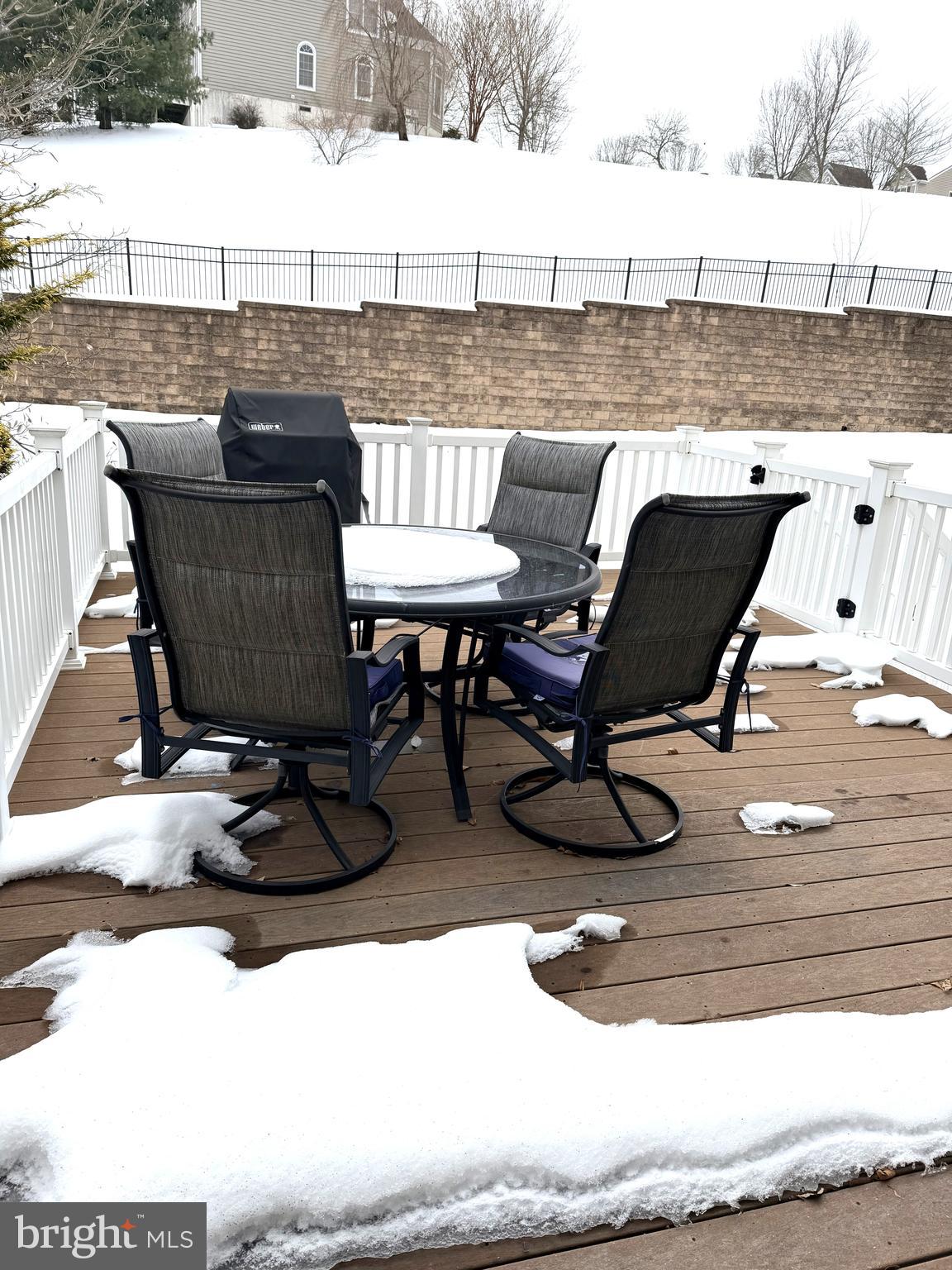 49 Sloan Road West Chester, PA 19382 - Photo 18 of 24 a sitting area with furniture and wooden floor