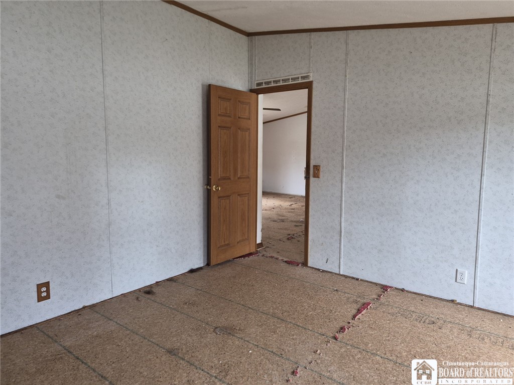 5743 Stockton-Hartfield Road Chautauqua, NY 14728 - Photo 13 of 24 Primary Bed I