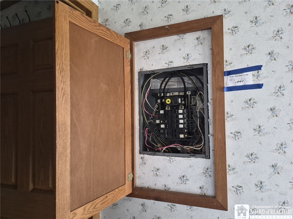 5743 Stockton-Hartfield Road Chautauqua, NY 14728 - Photo 23 of 24 Electric Breakers