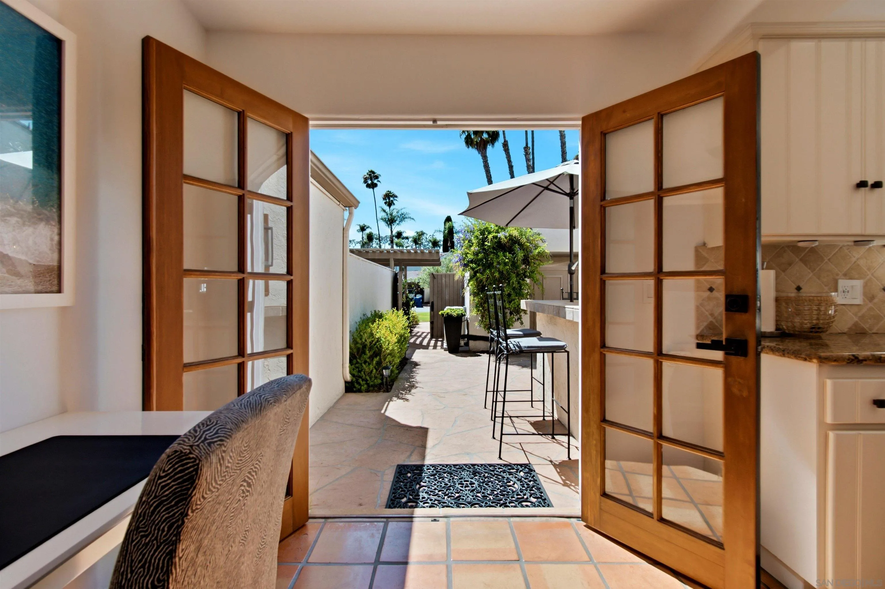 137 Via Coronado Rancho Santa Fe, CA 92091 - Photo 16 of 69 Gallery Image 16