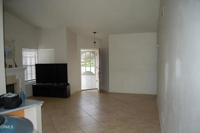 $730,000 | 5115 Via Calderon, Camarillo, CA 93012