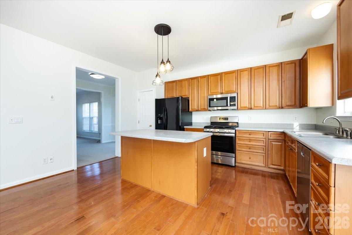 5028 Prosperity Ridge Road Charlotte, NC 28269 - Photo 14 of 38