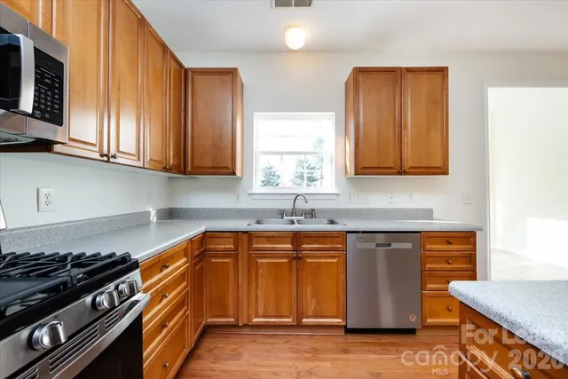 $1,800 | 5028 Prosperity Ridge Road, Charlotte, NC 28269