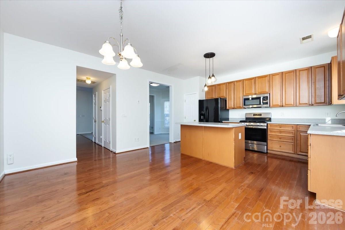 5028 Prosperity Ridge Road Charlotte, NC 28269 - Photo 2 of 38