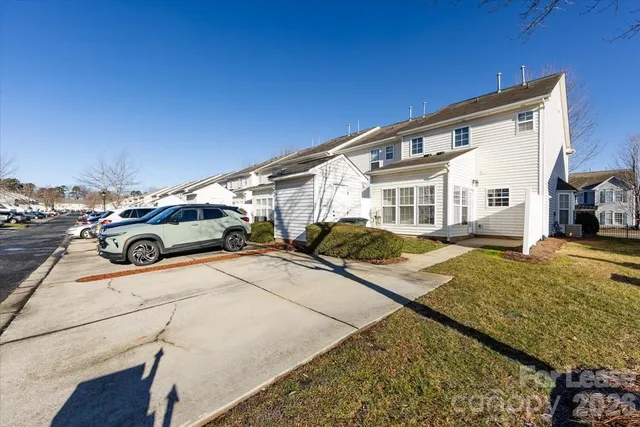 $1,800 | 5028 Prosperity Ridge Road, Charlotte, NC 28269