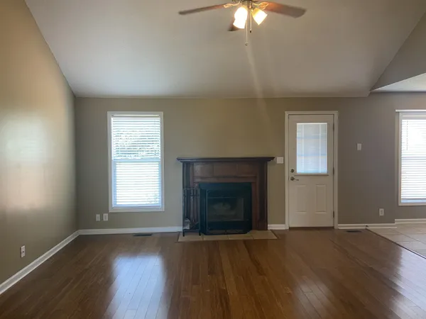 $1,550 | 3736 Churchplace Avenue, Clarksville, TN 37040