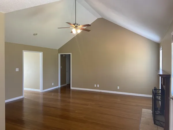 $1,550 | 3736 Churchplace Avenue, Clarksville, TN 37040