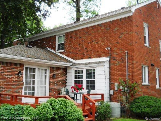 1835 Littlestone Road Grosse Pointe, MI 48236 - Photo 22 of 25 004.JPG