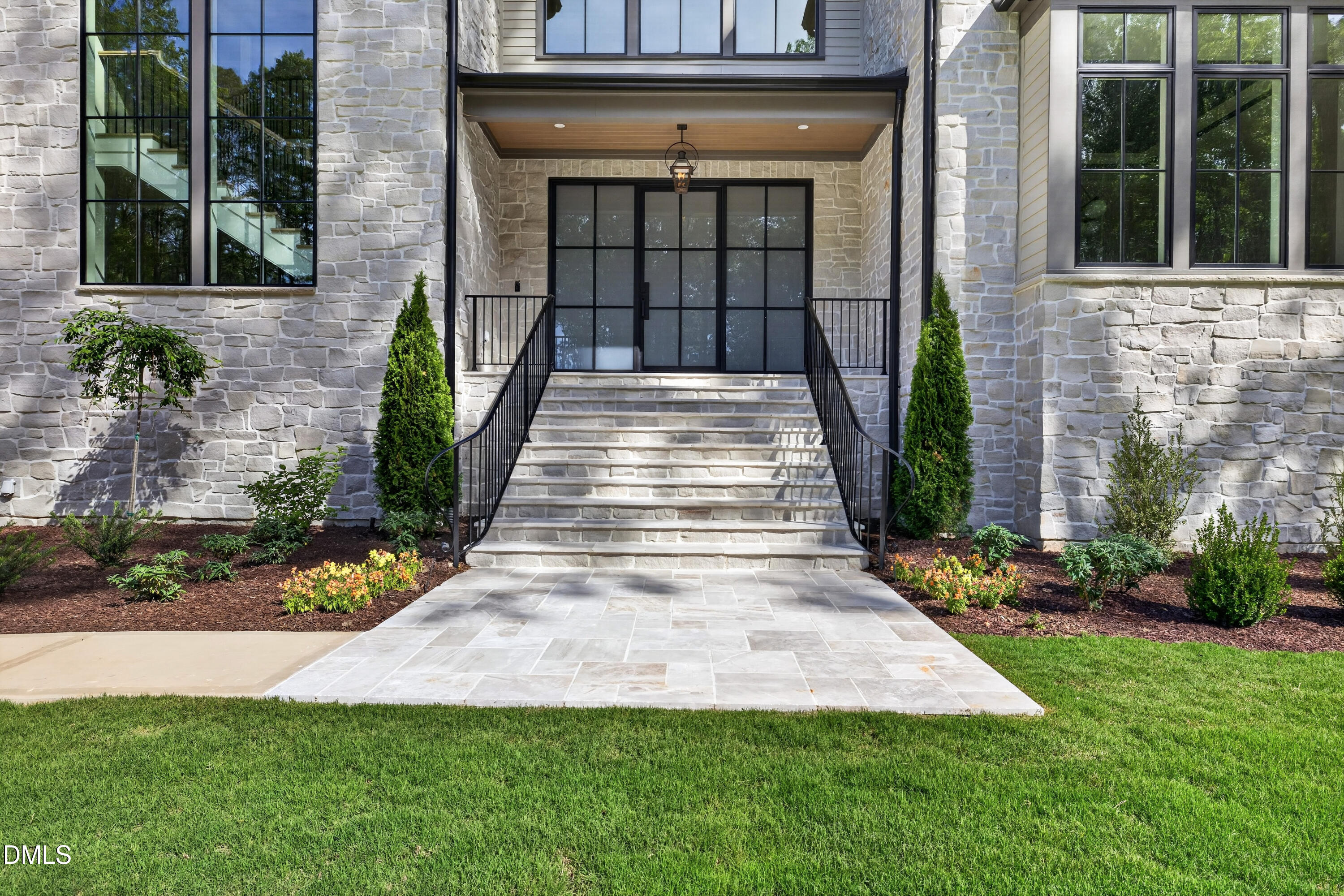 6508 Sanctuary Falls Drive Raleigh, NC 27614 - Photo 4 of 76 6508 Sanctuary Falls Drive Raleigh -3