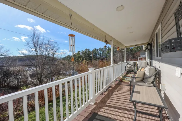 $435,000 | 11 Richmond Street, Littleton, NH 03561