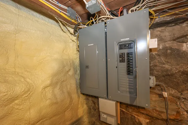 $435,000 | 11 Richmond Street, Littleton, NH 03561