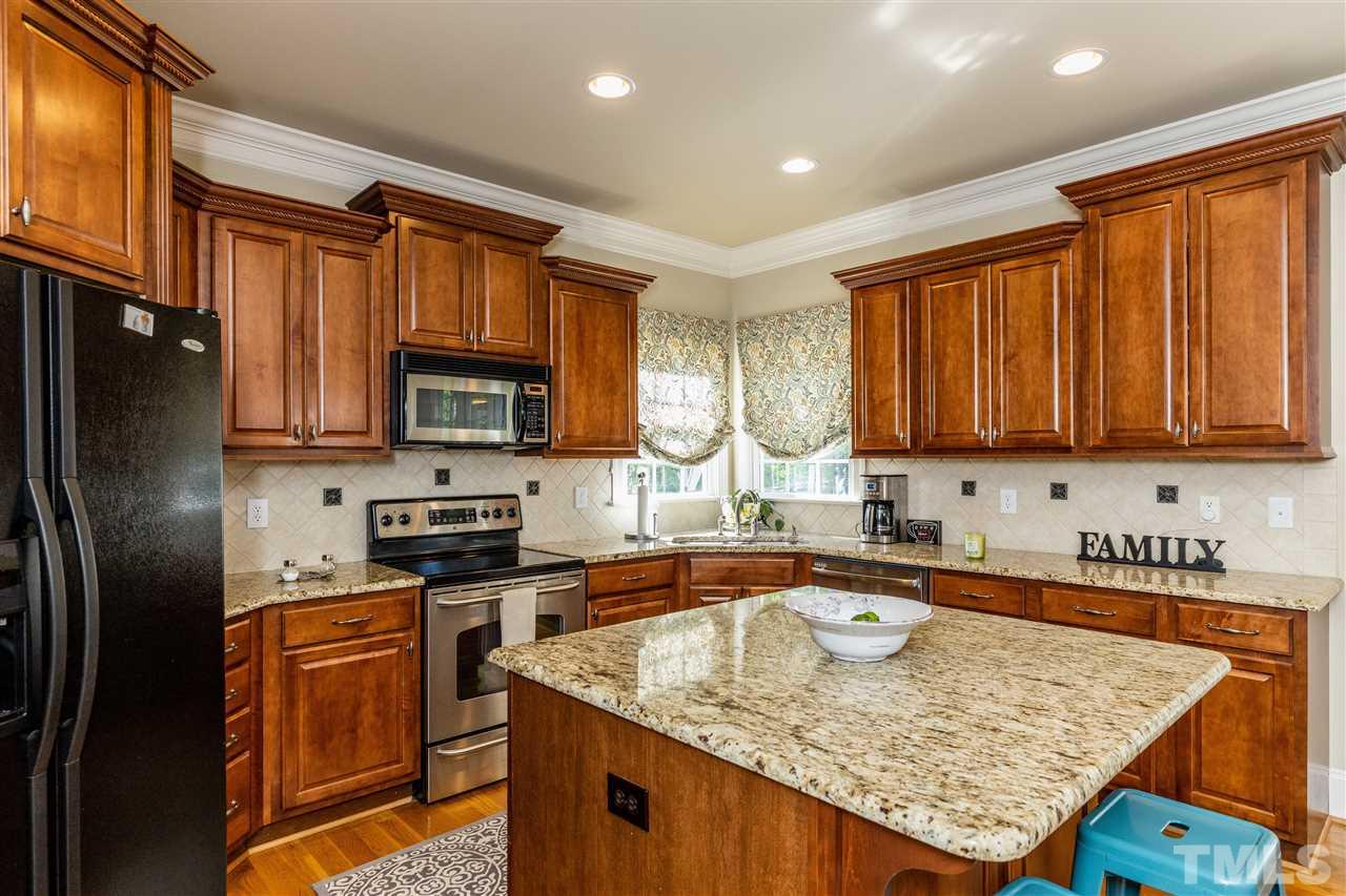 1013 Widgeon Way Raleigh, NC 27603 - Photo 9 of 30 Gallery Image 9